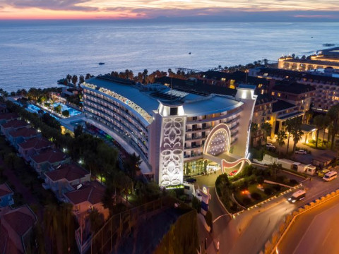 Q PREMIUM RESORT HOTEL