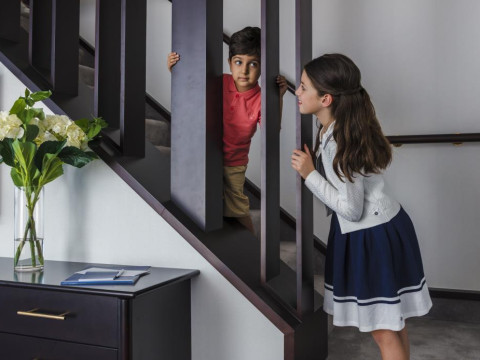 QUEEN ELIZABETH 2 HOTEL