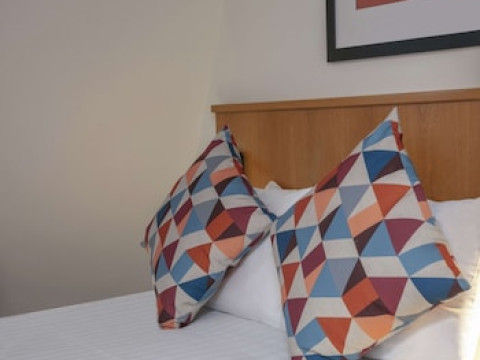 Queensway Hotel, Sure Hotel Collection by Best Western