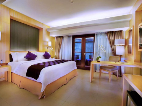 Quest Hotel Kuta