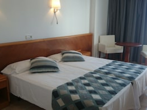 R2 Verónica Beach Hotel