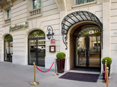 Grand Hotel Champs-Elysees