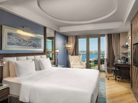 RADISSON BLU HOTEL ISTANBUL PERA