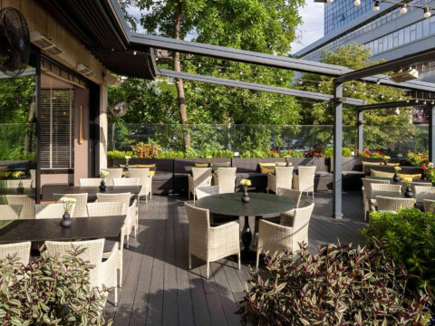 Radisson Blu Leogrand Hotel