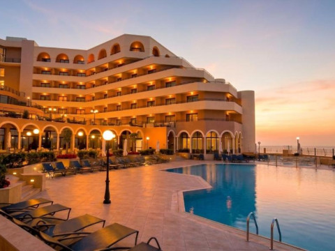 Radisson Blu St. Julian's Resort