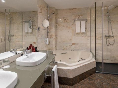 Rafaelhoteles Atocha