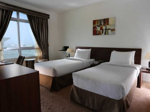 Ramada Beach Hotel Ajman