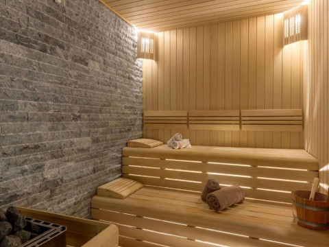 Ramada Hotel And Suites by Wyndham Istanbul Golden Horn