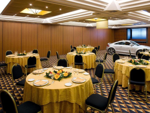 Ramada by Wyndham Naples