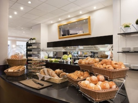 RAMADA ENCORE BY WYNDHAM GENEVA