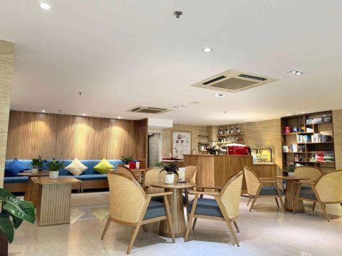 Ramada Encore By Wyndham Saigon D1