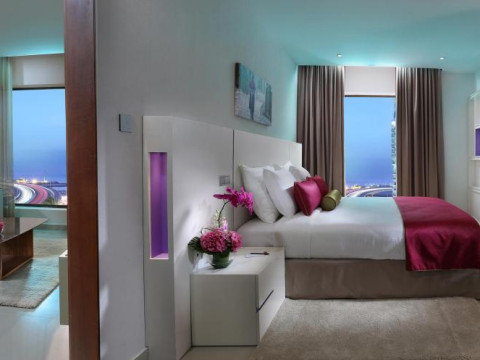 RAMADA HOTEL AND SUITES BY WYNDHAM DUBAI JBR