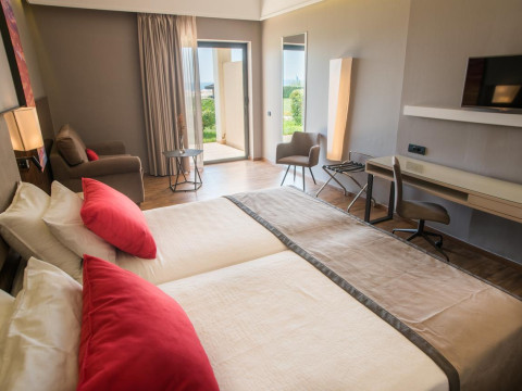 Ramada Plaza Thraki ex. Thraki Palace