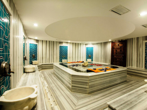 RAMADA RESORT BY WYNDHAM SIDE