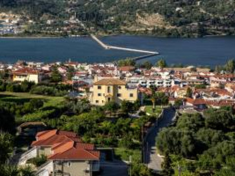 Rania Studios and Apartments