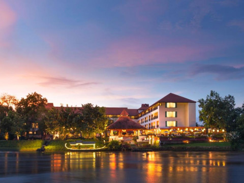 RatiLanna Riverside Spa Resort