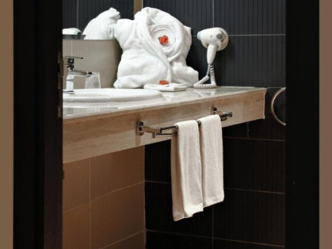Rawabi Hotel & Spa