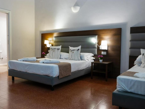 Re Vittorio De Luxe Accomodations