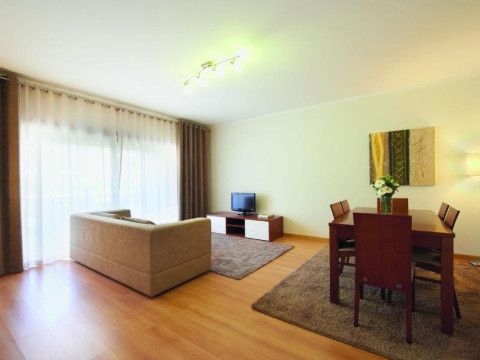 Real Marina Residence