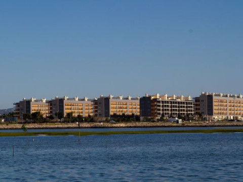 Real Marina Residence