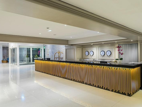 Constantinos The Great Beach