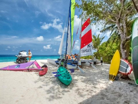 Reethi Beach Resort (Fonimagoodhoo)