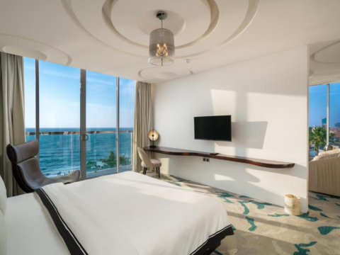 REGAL RESEAU HOTEL & SPA