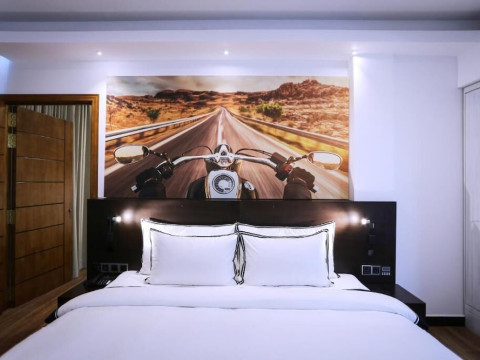 REGAL RESEAU HOTEL & SPA