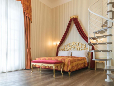 Hotel Regina del Garda Suite