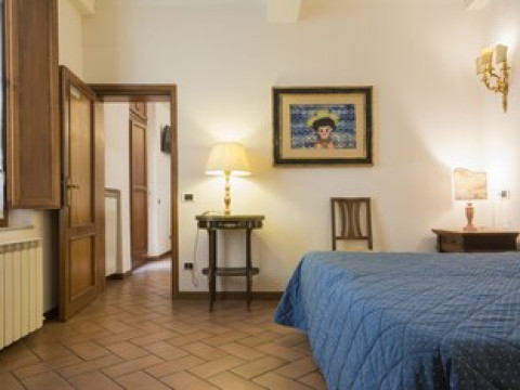 REGIS CONDO