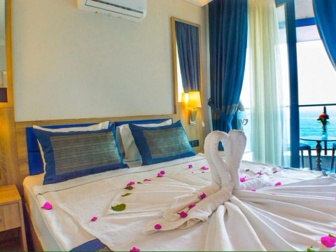 Relax Beach Hotel