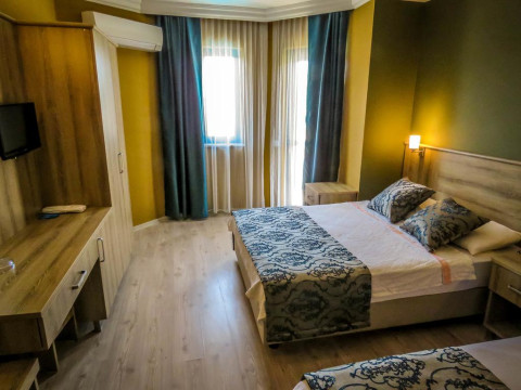 REMER HOTEL