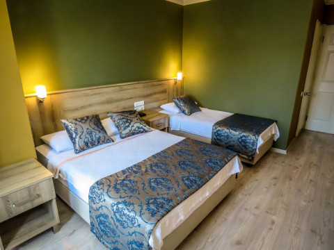 REMER HOTEL