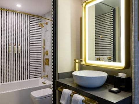 RENAISSANCE NEW YORK HARLEM HOTEL