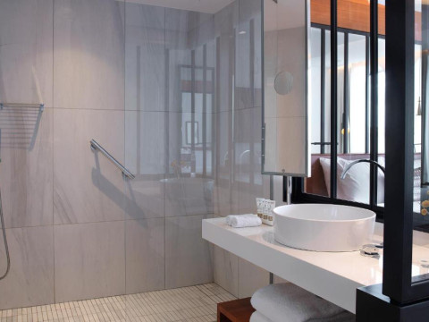 Renaissance Paris Republique Hotel