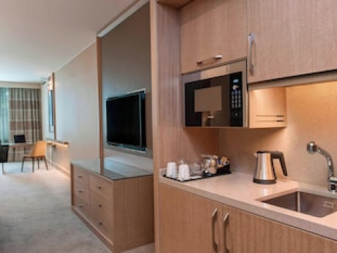 RENAISSANCE POLAT ISTANBUL