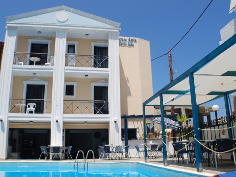 RENIA HOTEL APARTMENTS
