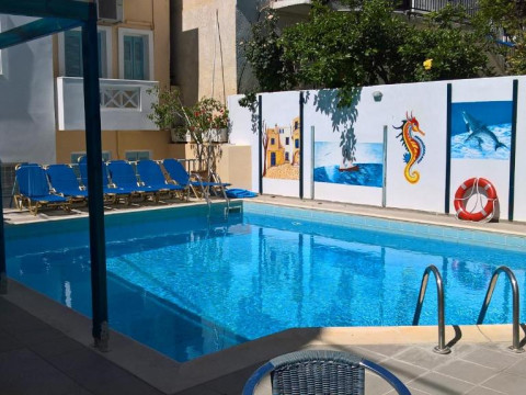 Renia Studios