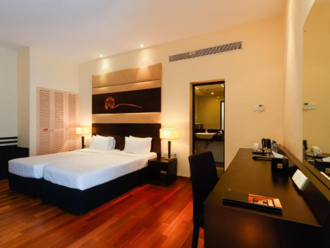 Hotel Renuka City