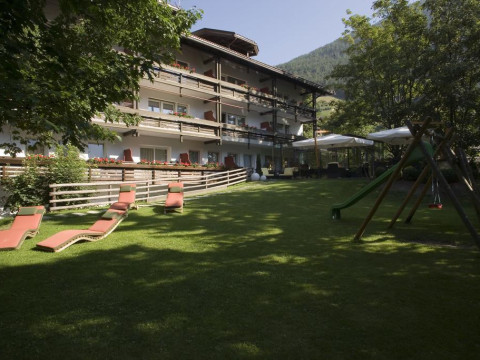 Residence & Hotel Alpinum