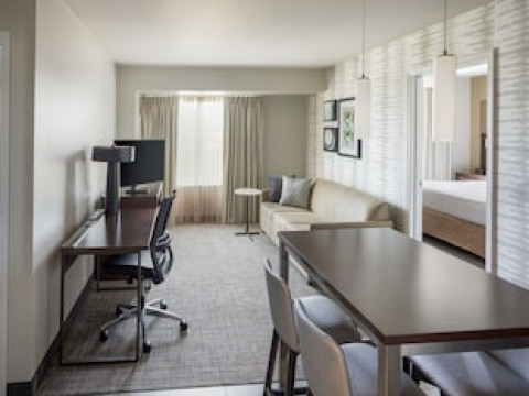 RESIDENCE INN BY MARRIOTT KANSAS CITY AT THE LEGENDS