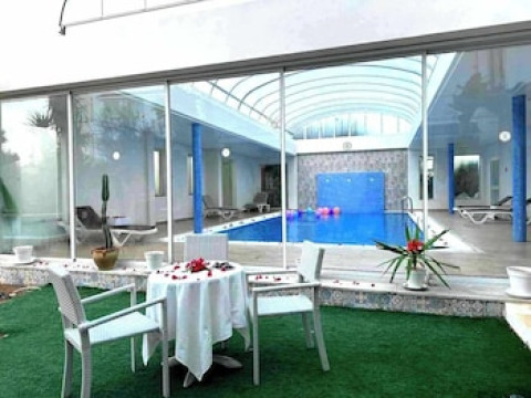 RESIDENCE ROMANE