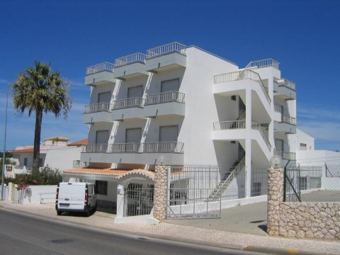 Residencial Campo-Mar by Portugalferias