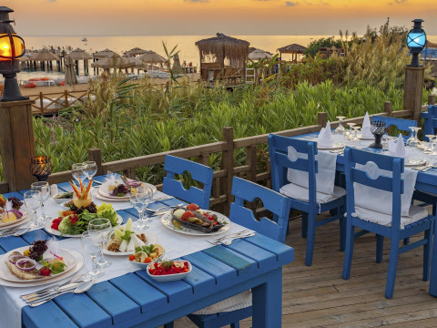 Sunrise Resort Hotel 