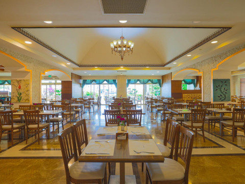 Crystal Family Resort and Spa