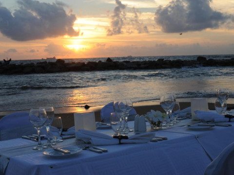 Pegasus Reef Hotel