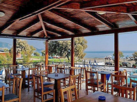 ANDREOLAS BEACH HOTEL