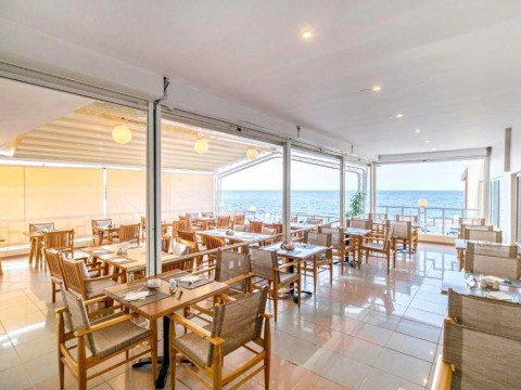 GOLDEN BEACH HOTEL
