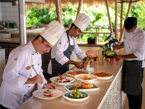 Emerald Maldives Resort And Spa