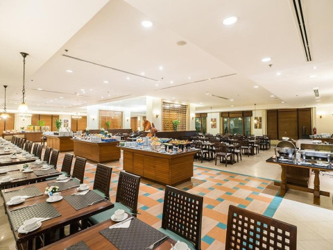 RAVINDRA BEACH RESORT & SPA